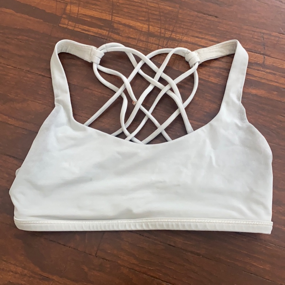 Lululemon Free To Be Wild Sports Bra